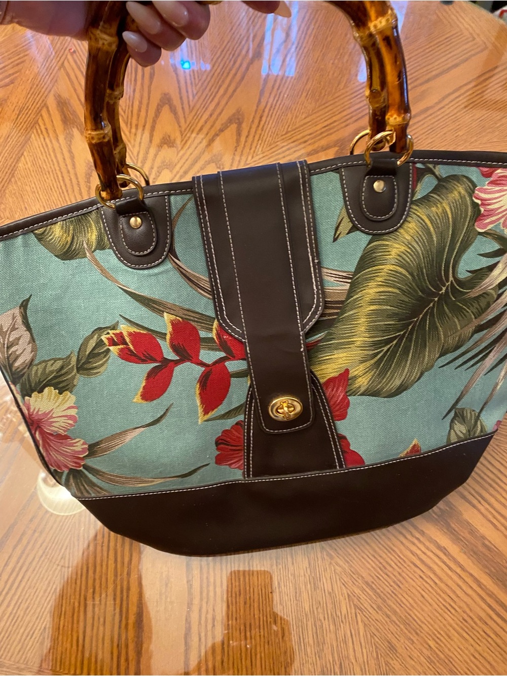 Source Unknown Aqua Floral Tote with Brown Trim and Bamboo Handles
